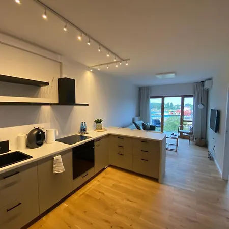 Leo Old Town Apartment- Airconditioning, Sauna, Gym, Kids'play شقة غدانسك