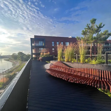 Leo Old Town Apartment- Airconditioning, Sauna, Gym, Kids'play